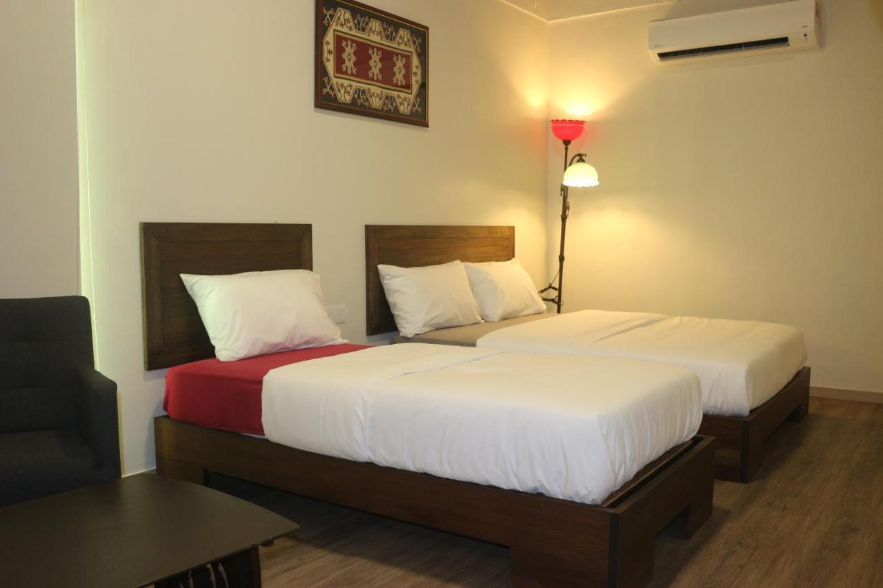 Blue Eyes Hotel Kepala Batas  Ngoại thất bức ảnh