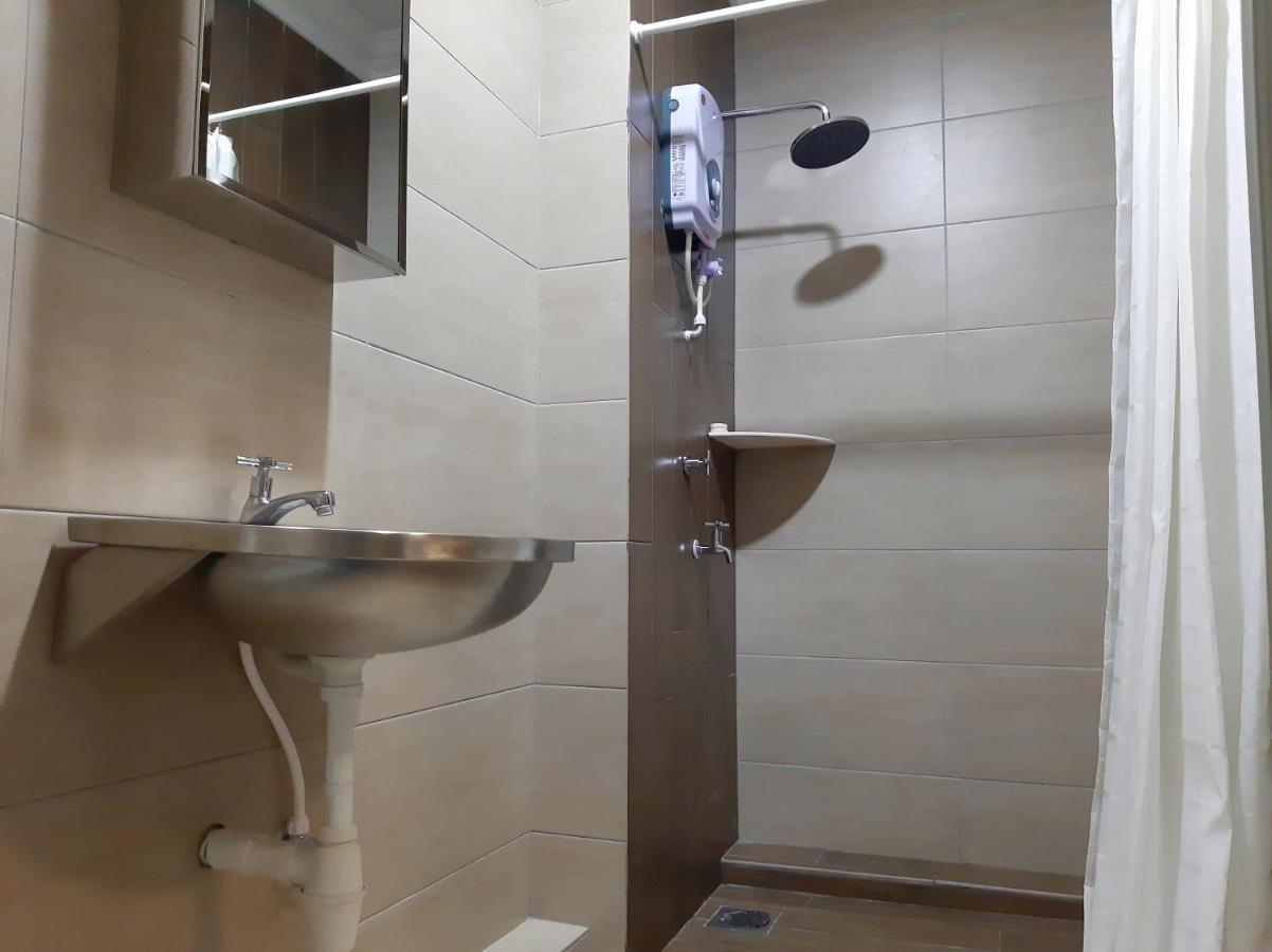 Blue Eyes Hotel Kepala Batas  Ngoại thất bức ảnh