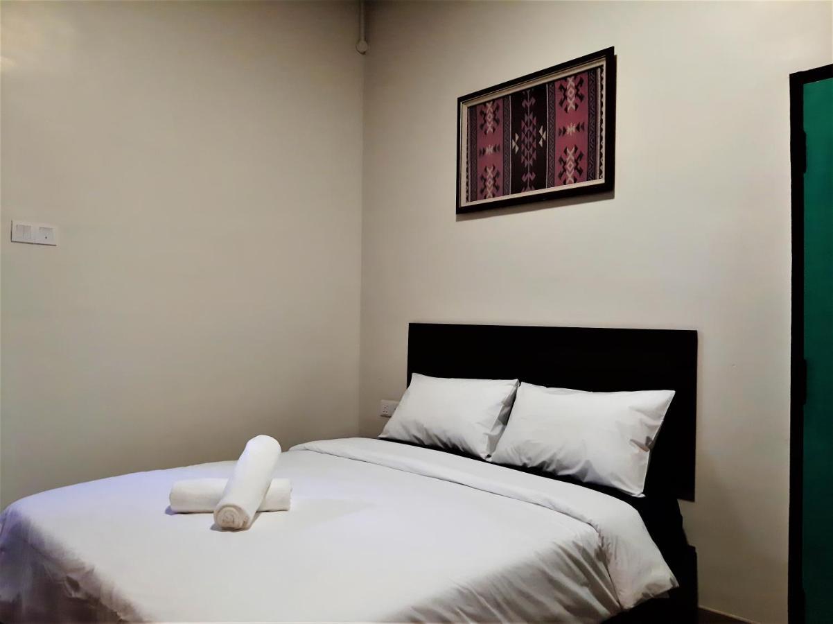 Blue Eyes Hotel Kepala Batas  Ngoại thất bức ảnh