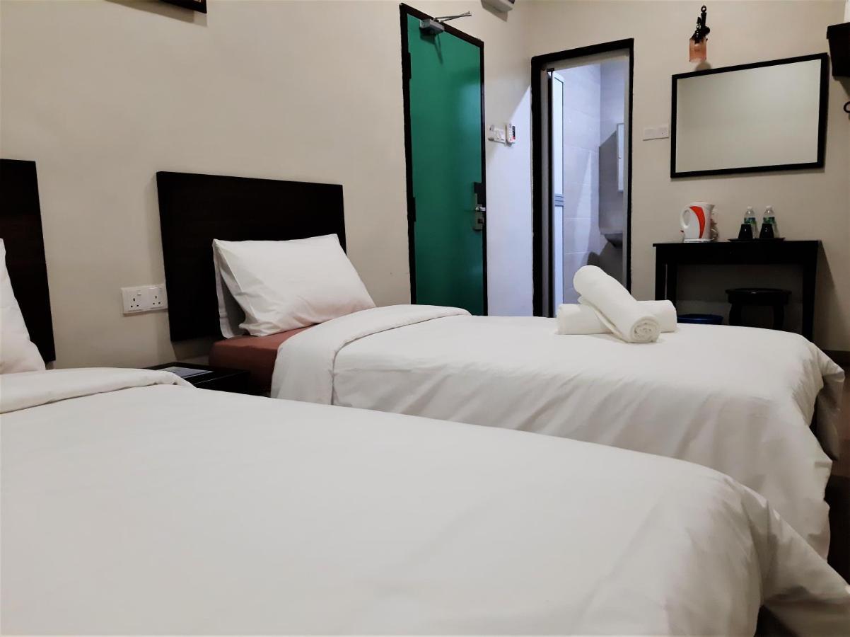 Blue Eyes Hotel Kepala Batas  Ngoại thất bức ảnh